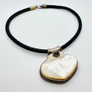 Y2K Rare Artisan Mother of Pearl Silver Braided Leather Pendant Necklace